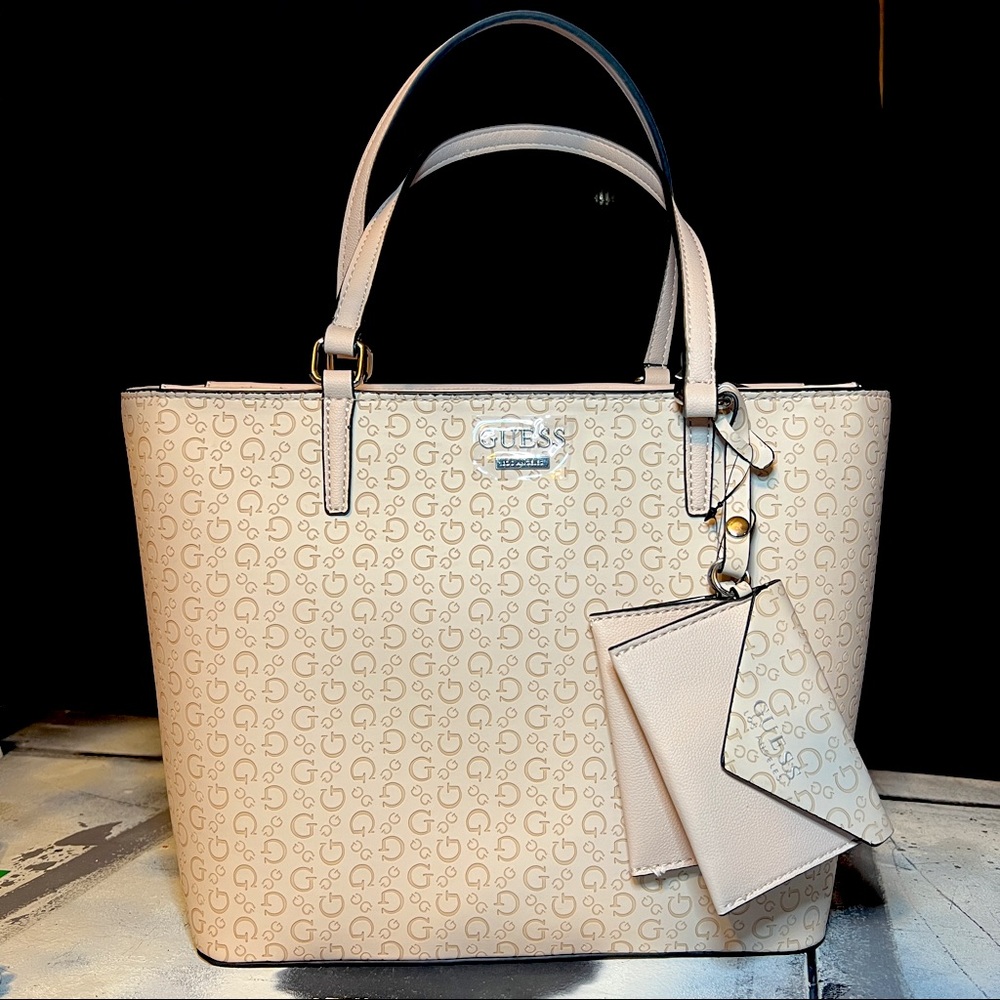 Blush Guess Bar Harbor Shoulder Tote